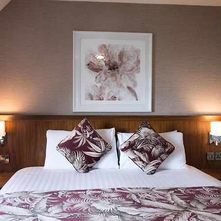Holyrood Hotel - Leisure Centre & The Spa At Orchids บันโดแรน ภายนอก รูปภาพ